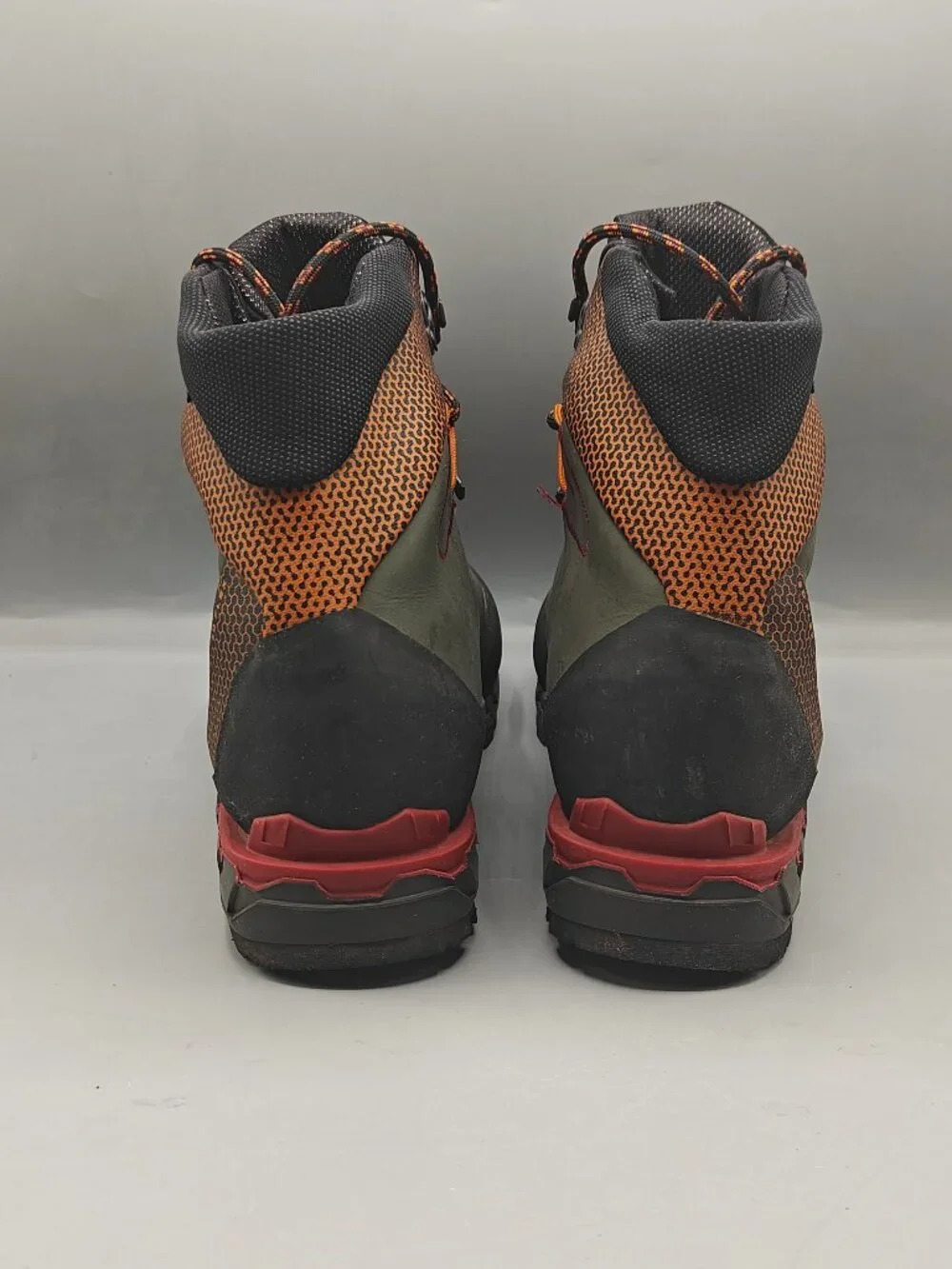 La Sportiva Trango Tech Leather GTX Men's Size 13.5 Boots, Carbon (no insole)